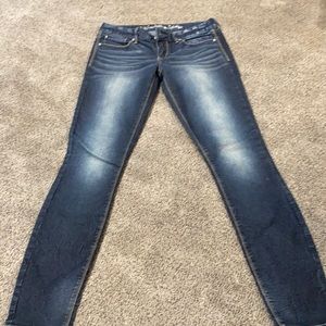 Express Stella skinny Jean size 6R mid rise